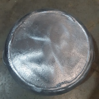 Nồi gang số 8 đúc thủ công (đường kính 20cm)
