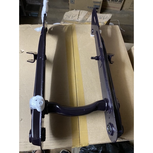 Càng sau (gắp sau) xe Dream Thái hoặc Dream Việt loại đẹp