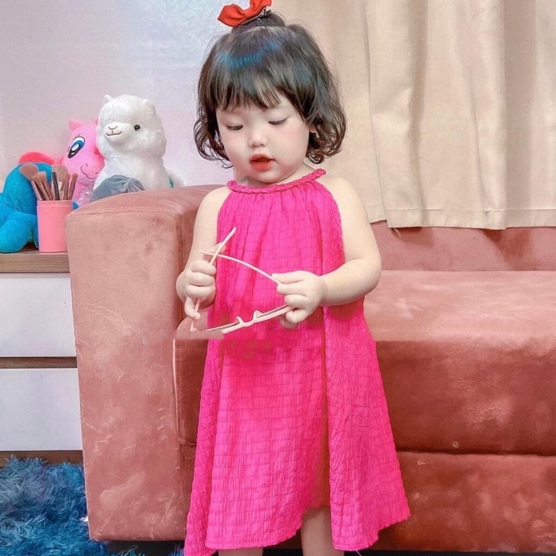 Váy 2 dây bé gái hot hit chất đũi đi biển đi chơi cổ yếm siêu xinh_ Đàm bé gái 8- 18 kg