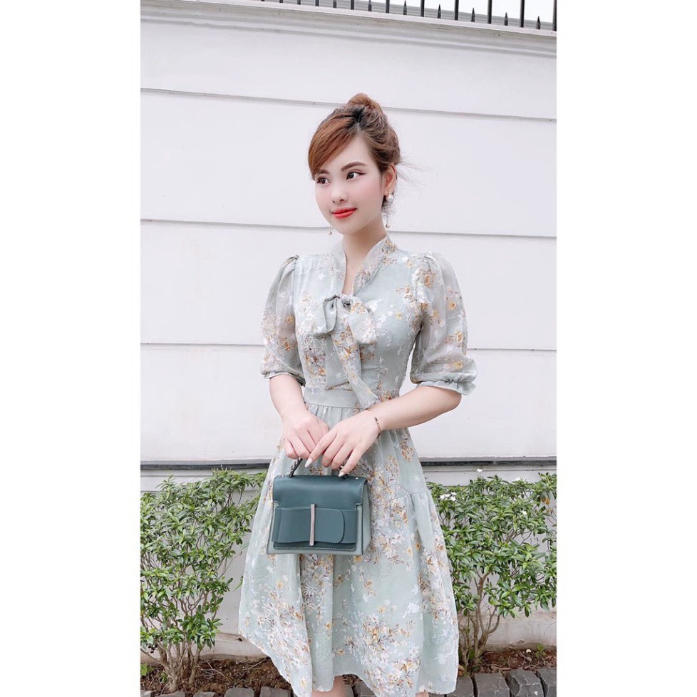 Váy hoa xanh thiết kế tay lỡ cổ thắt nơ V1886 - Đầm nữ đẹp dự tiệc DVC Fashion kèm ảnh thật
