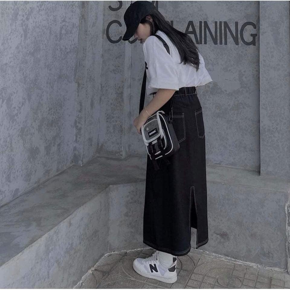 Chân váy jean dáng dài cạp cao, lưng chun, xẻ tà phối chỉ nổi