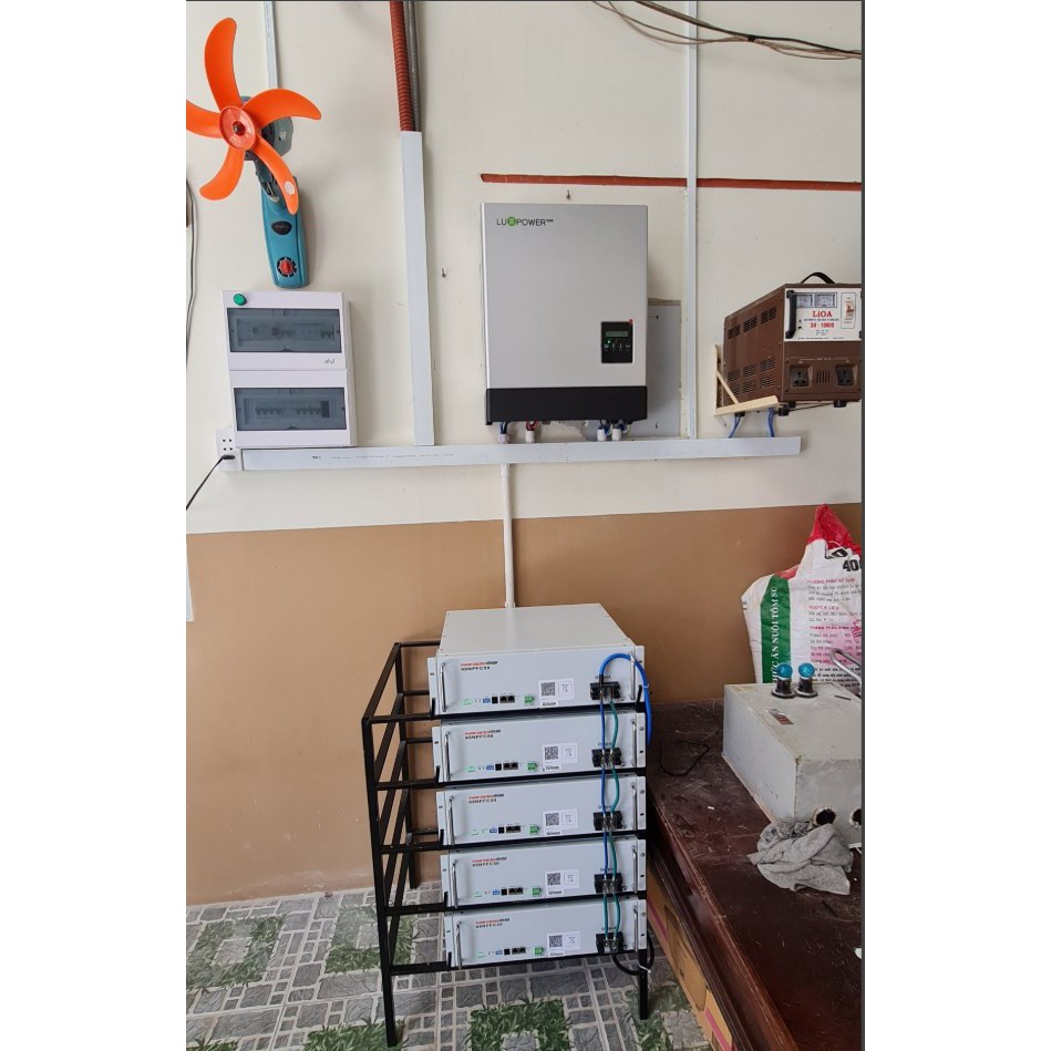 Hòa lưới có lưu trữ Hybrid Luxpower LXP 5K, 6K hàng cũ, bảo hành 3Năm