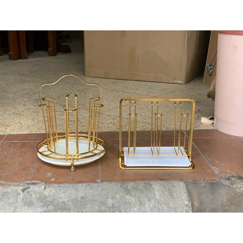 KHAY ÚP CỐC, LY MẠ VÀNG CÓ KHAY HỨNG NƯỚC SANG TRỌNG