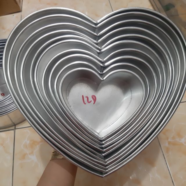 Khuôn làm bánh hình trái tim nhiều size