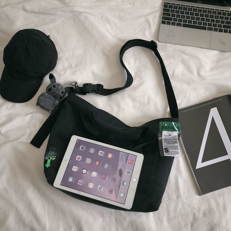 Túi Xách Đeo Vai Vải Bạt Thời Trang Đường Phố Hàn Quốc Dành Cho Nam Nữ