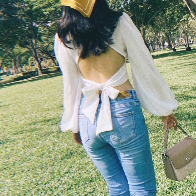 croptop tay bông hở lưng(ảnh thật)