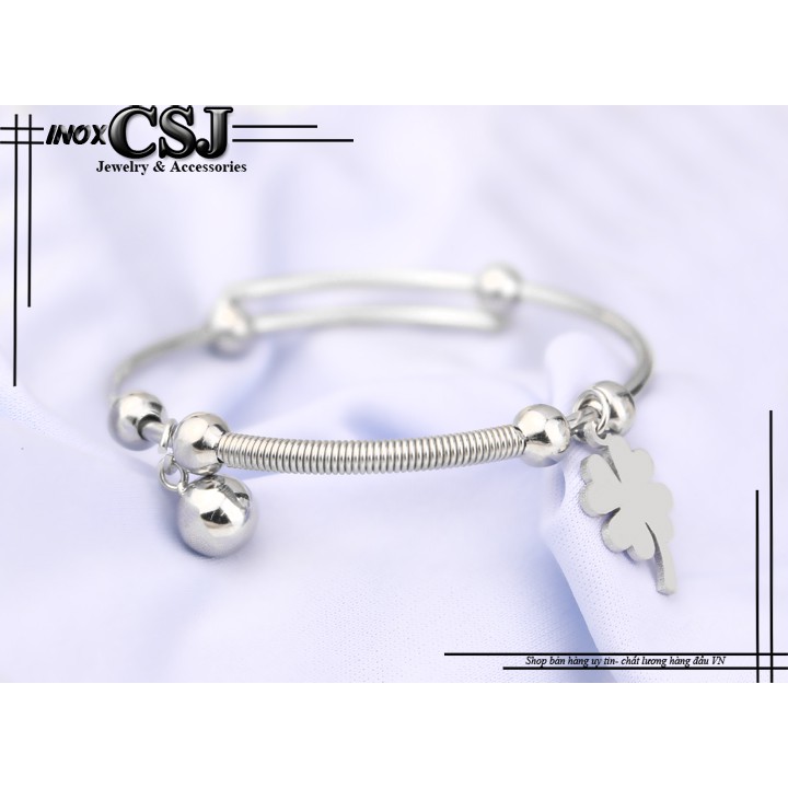 Vòng tay nữ hình cỏ 4 lá nhỏ xinh