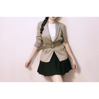 Vest blazer 1 nút vàng túi gập