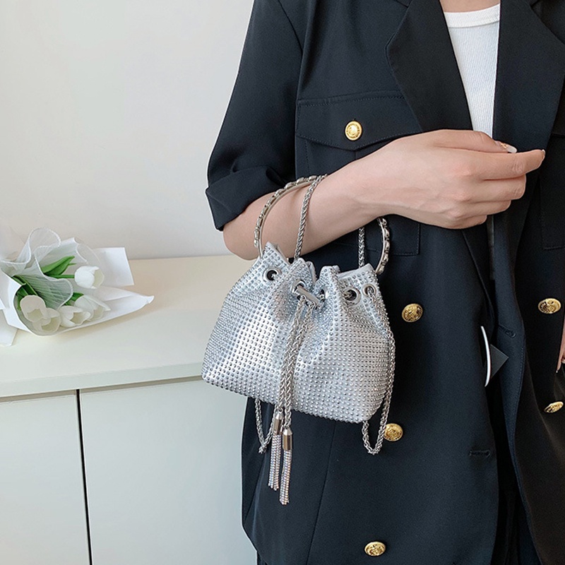 Túi đeo chéo mini IELGY đính sequin phối dây xích thời trang dành cho nữ