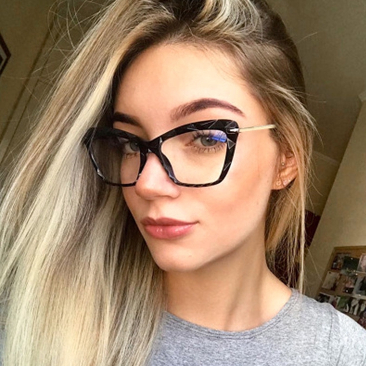 Kính Râm Mắt Mèo Kích Thước Lớn Cho Nam Và Nữ