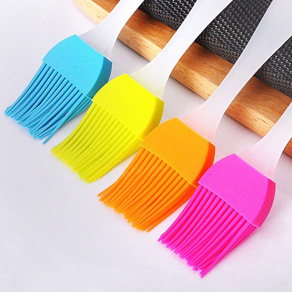 Bộ 4 Cọ Phết Dầu Không Dính Màu Sắc Ngẫu Nhiên