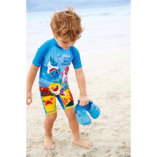 Bộ bơi liền babyshark Next sale