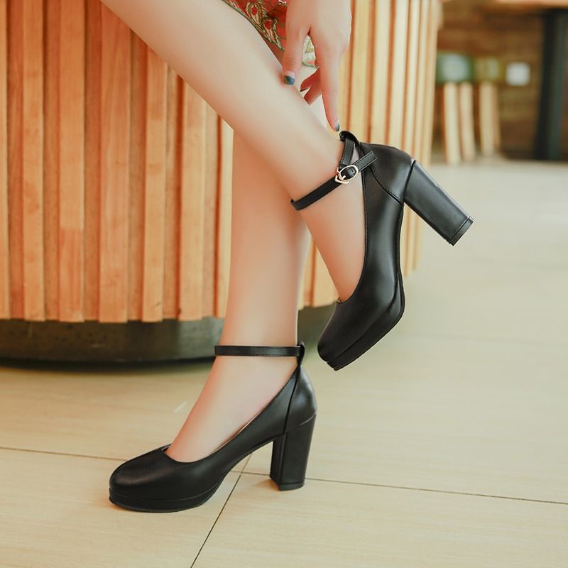 Giày đế vuông quai ngang cao gót