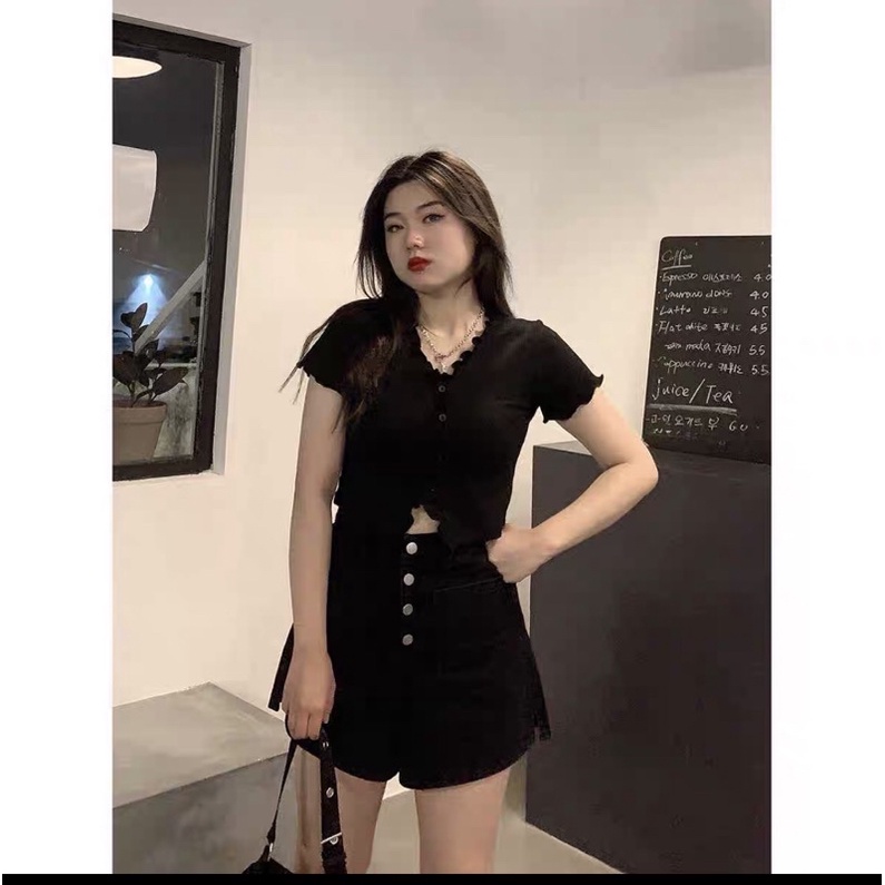 Áo kiểu tay ngắn croptop viền bèo Hàn Quốc