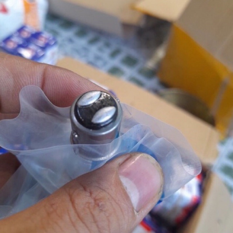 Bóng đèn hậu 12V chính hãng, đèn hậu sym, bóng đèn phanh.