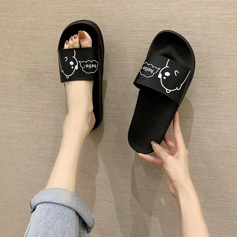Dép sandal in hình gấu đáng yêu chống trơn trượt thời trang Hàn Quốc nữ tính