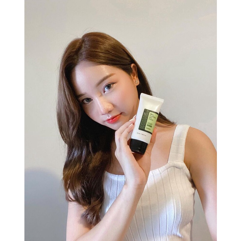 Kem chống nắng COSRX chiết xuất lô hội xoa dịu da Aloe Soothing Sun Cream SPF50+ PA+++ 50ml