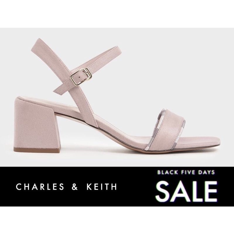 pass sandal da lộn đế vuông charles & keith size 36