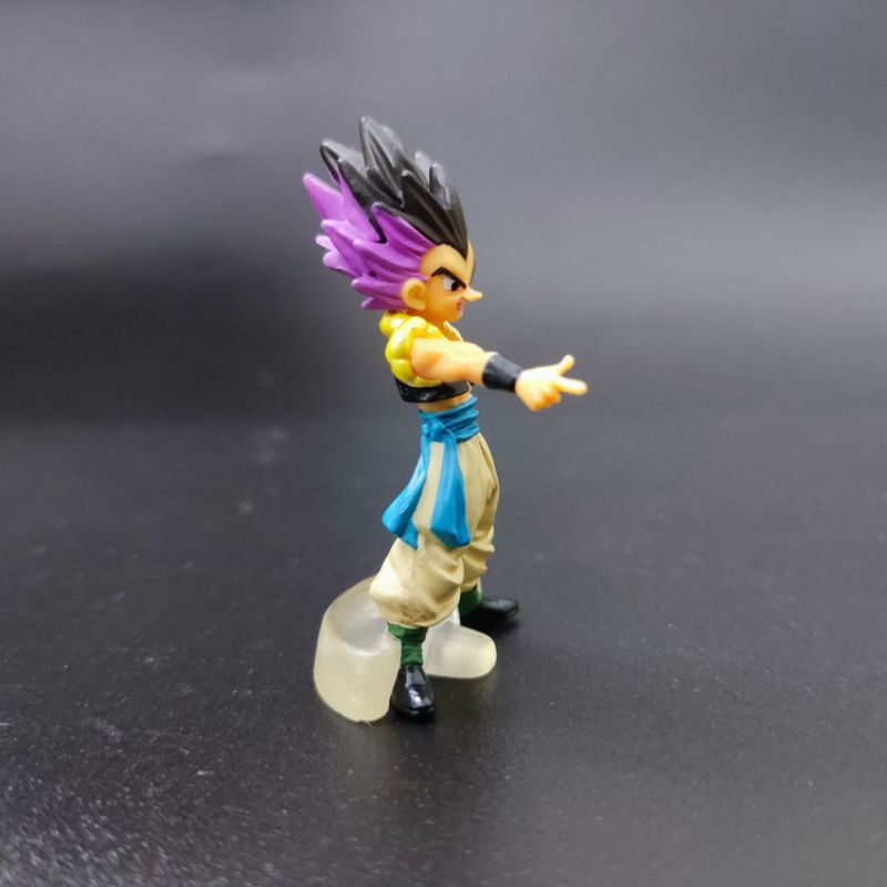 Mô hình chính hãng Bandai HG Dragon Ball Z Gotenks tóc đen chỉ tay
