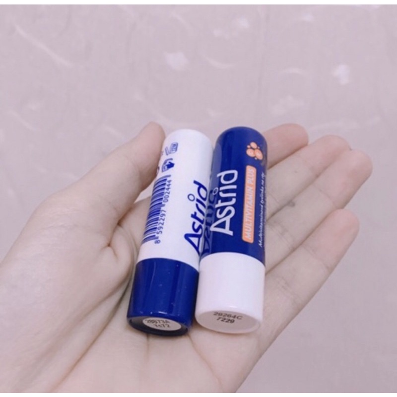 Son dưỡng môi mỡ hươu Astrid size to 3g