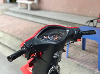 Nút công tắc kèn - đề màu đỏ