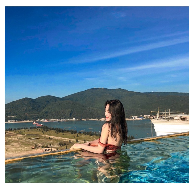 Bikini đi biển 1 mảnh phối ren titanic | BigBuy360 - bigbuy360.vn