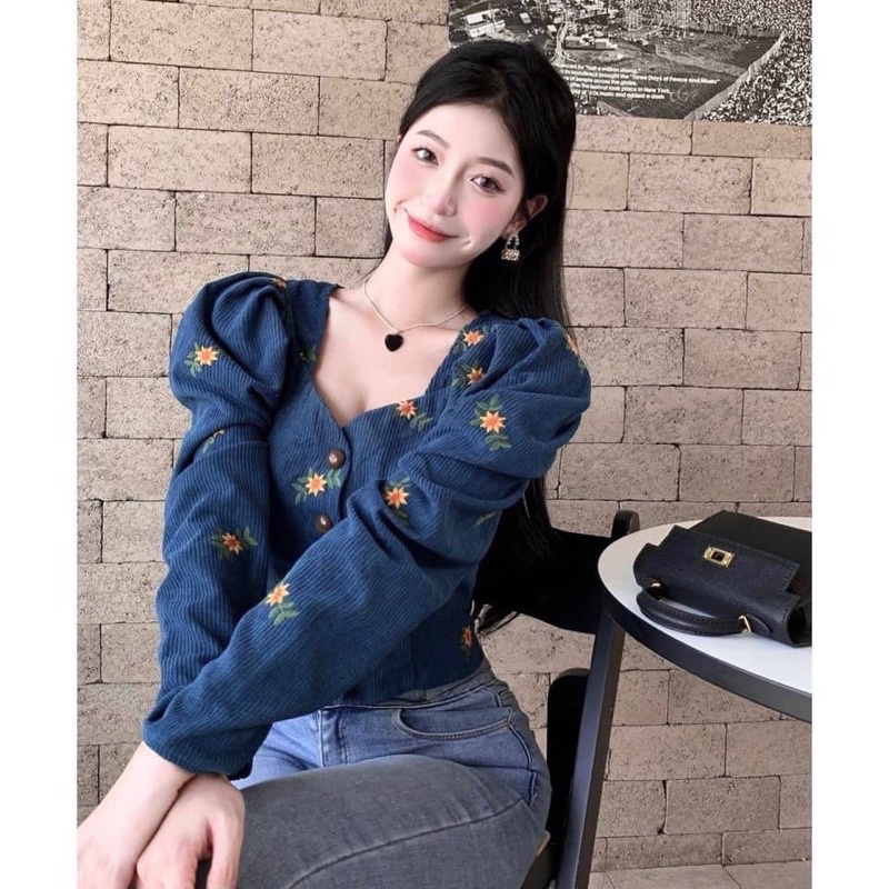 🍂🍂Áo nhung tăm hoạ tiết hoa xinh,cổ tim ngực tay bồng