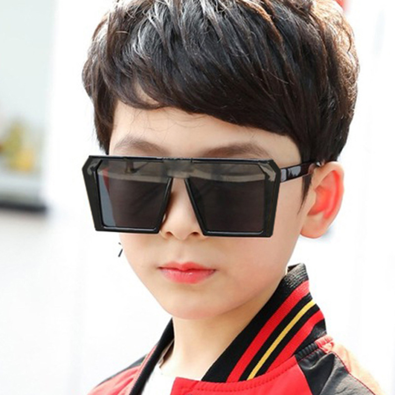 Kính Mát Bản To Nhiều Màu Sắc Thời Trang Cho Bé