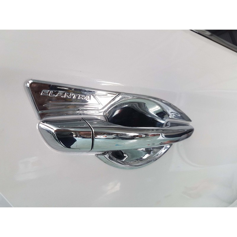 Ốp trang trí tay và hõm cửa Elantra 2016-2018
