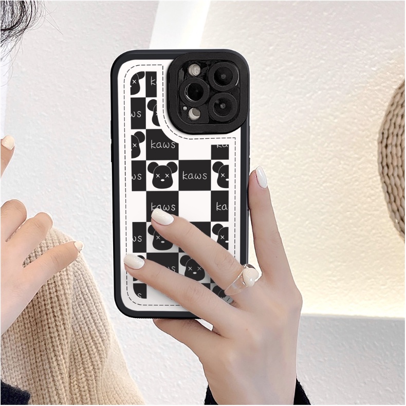 Ốp lưng iphone Kaws viền bóng  6/6plus/6s/6splus/7/7plus/8/8plus/x/xr/xs/11/12/13/pro/max/plus/promax