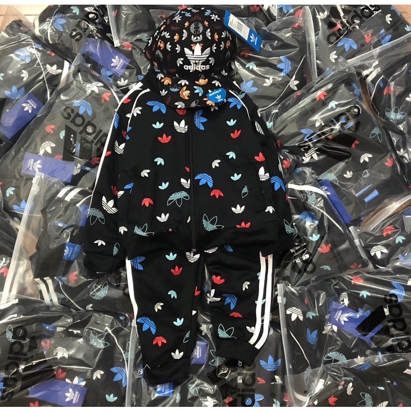 Bộ khoác nỉ in hoạ tiết Adidas TQXK bé trai bé gái 13-35kg