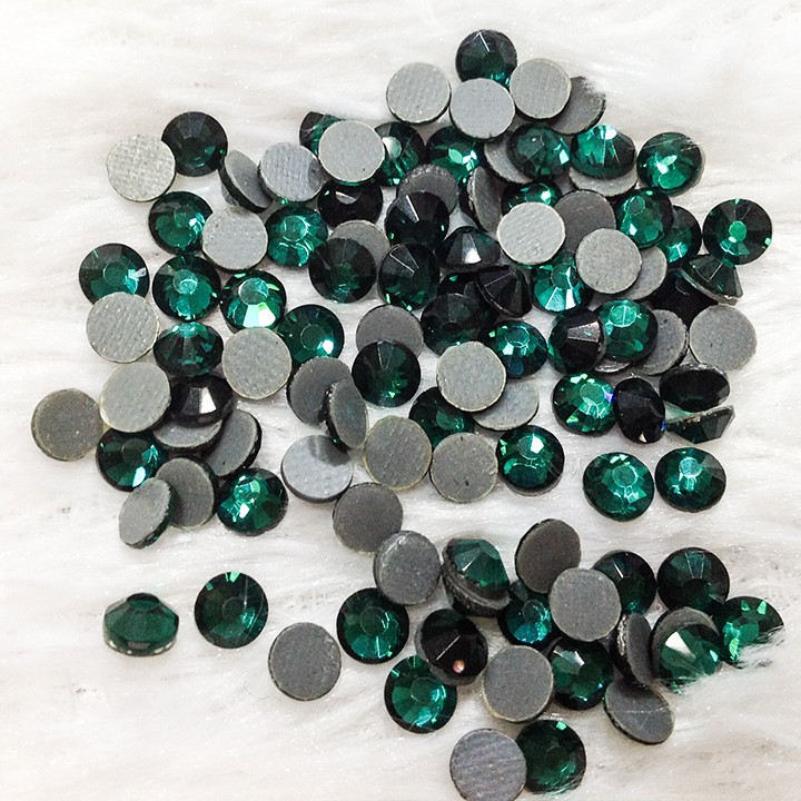 Đá xoàn ủi áo đính trang phục váy dài đầm size 5li hạt hong kong set 10 viên