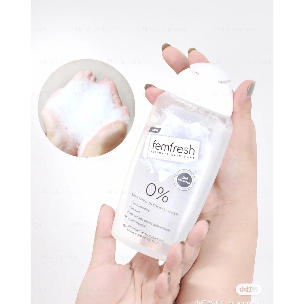 Dung dịch Vệ sinh Femfresh 0% Sensitive Wash - 250 ml - Trắng