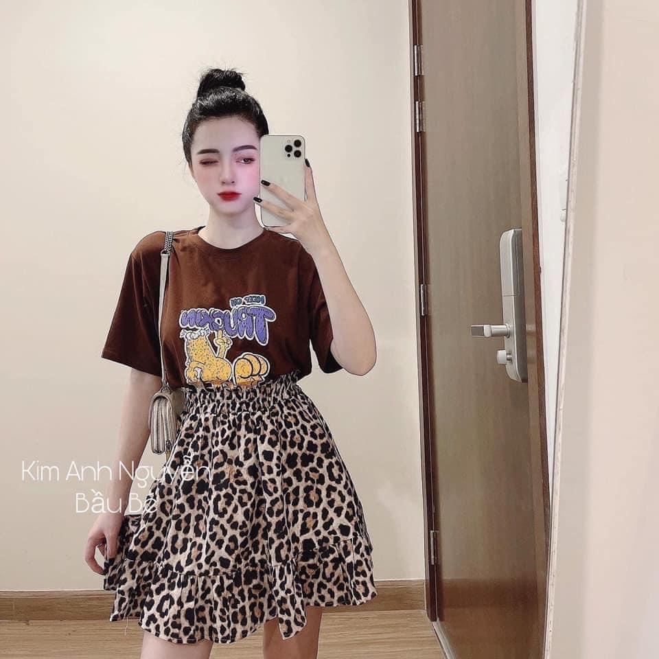 Đồ bộ nữ set áo phông nâu hoat hình mix chân váy báo