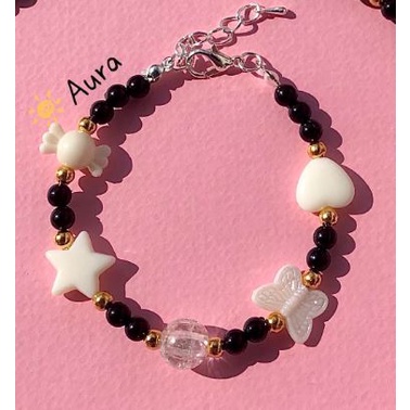 Vòng tay Trắng đen Handmade thiết kế bởi Aura