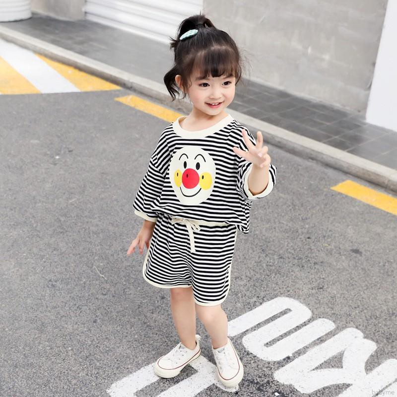 Set quần áo hoạt hình xinh xắn dành cho bé gái