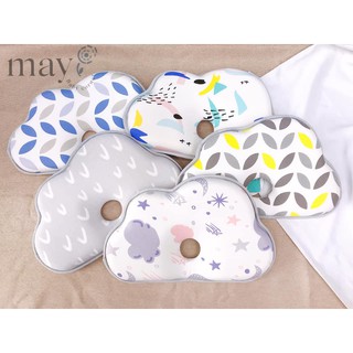 Gối lõm Chocchick hình đám mây giúp tránh bẹp đầu bé