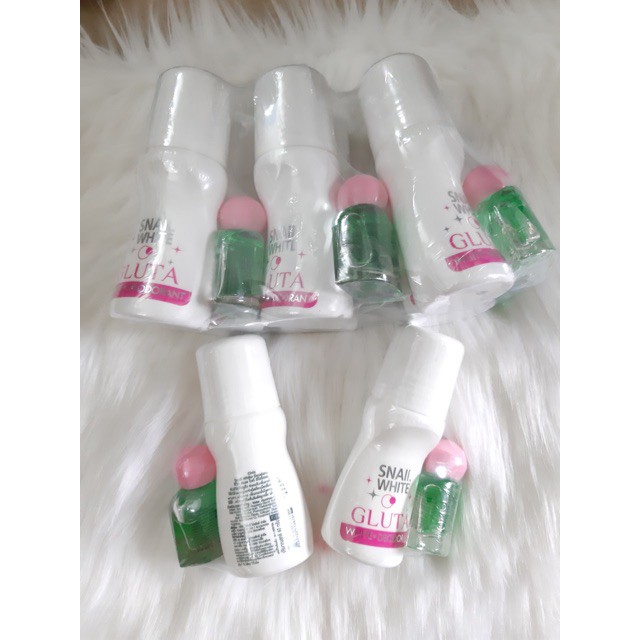 Lăn Khử Mùi Snail Thái