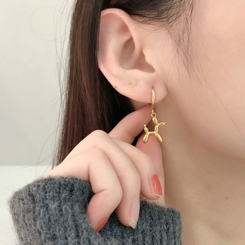 Bông Tai Thép Titan Màu Vàng Mặt Hình Chú Chó Và Bong Bóng Dễ Thương