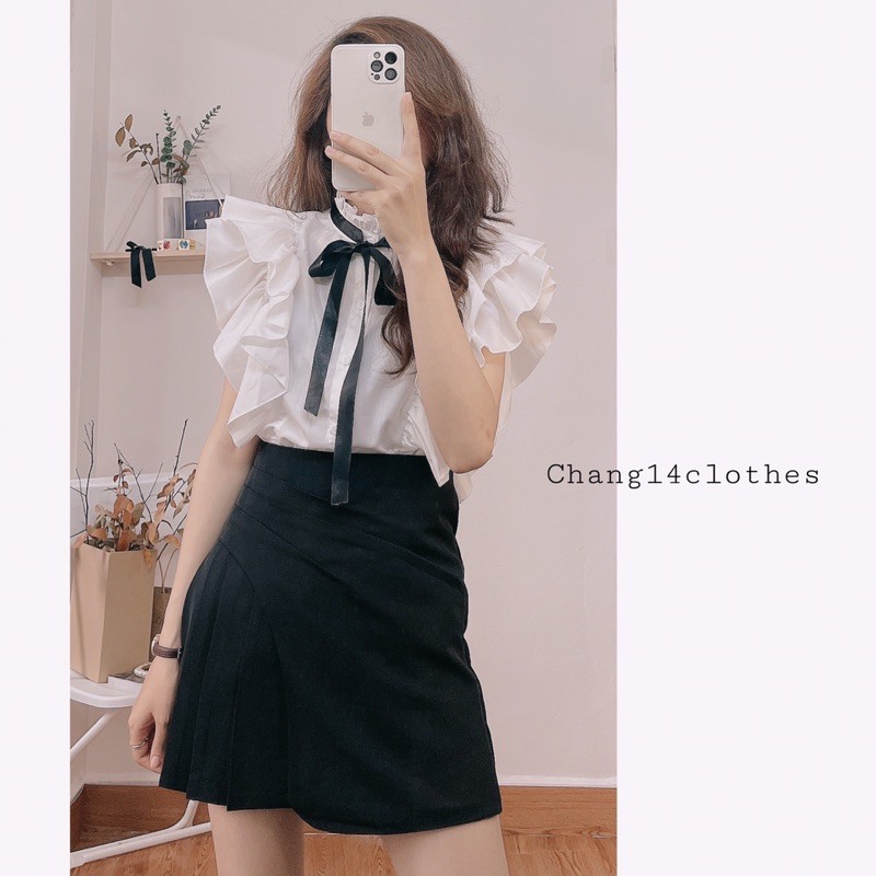 Chân váy xếp ly vạt chéo