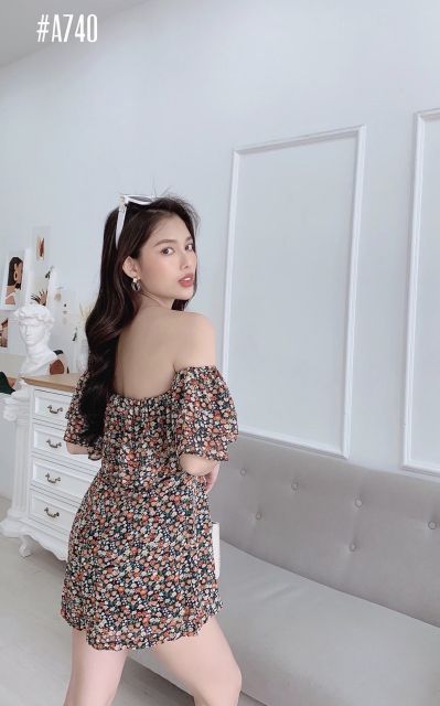 Jump hoa bèo đi biển đáng yêu