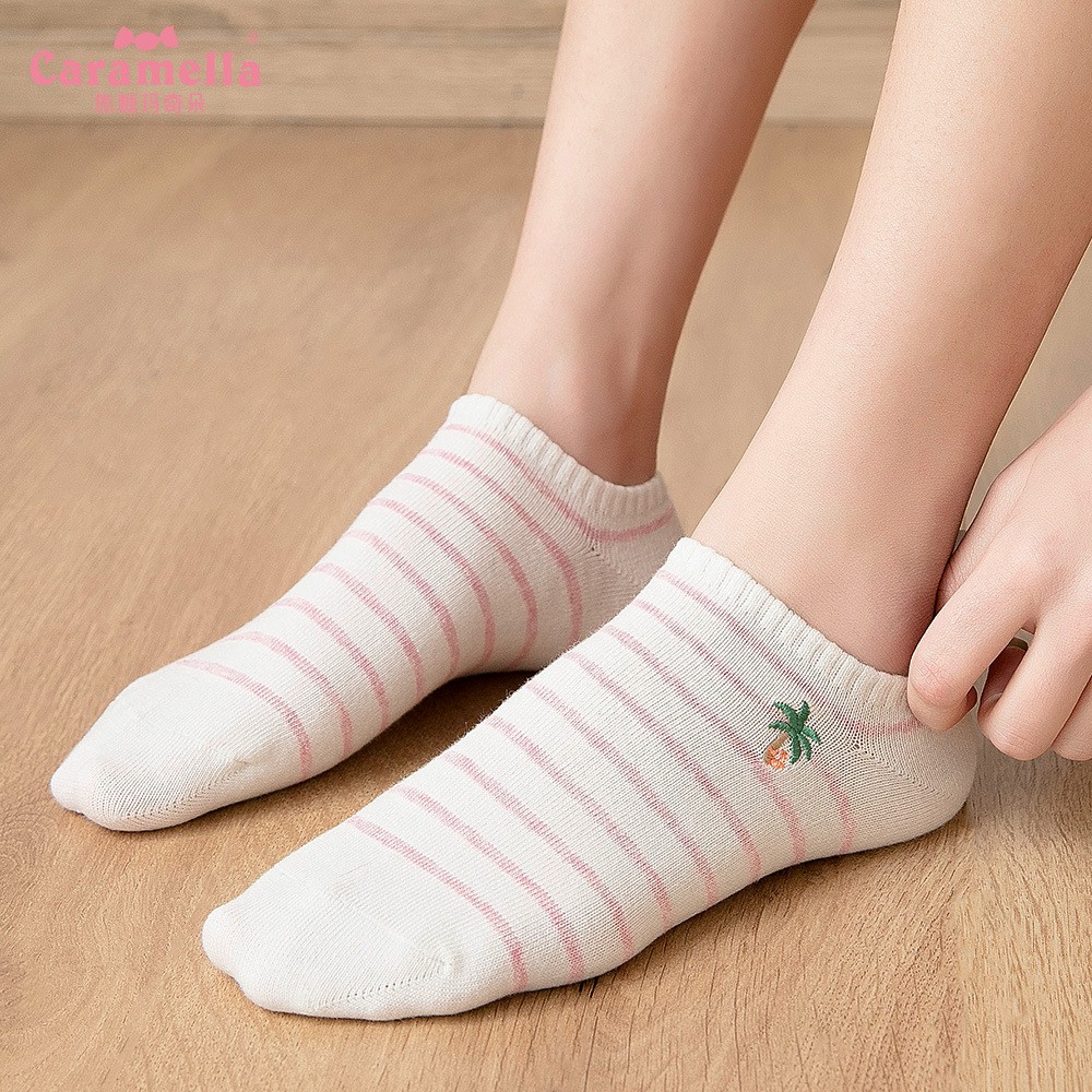 Tất Caramella nữ 4 đôi cao cấp, vớ nữ cổ ngắn caramella kèm túi zip nhiều chủ đề