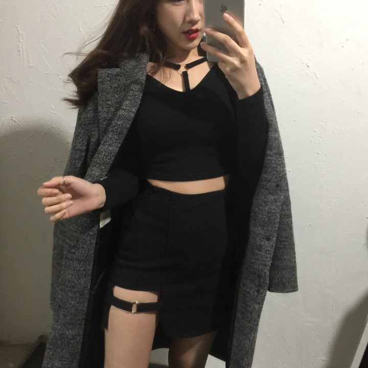SET ÁO + CHÂN VÁY CHOKER CÓ BÁN RỜI Quảng Châu order mã 649