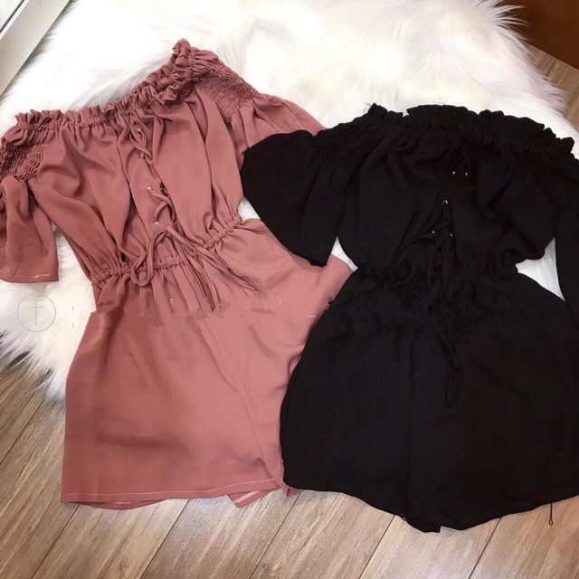 Jum trễ vai đan dây