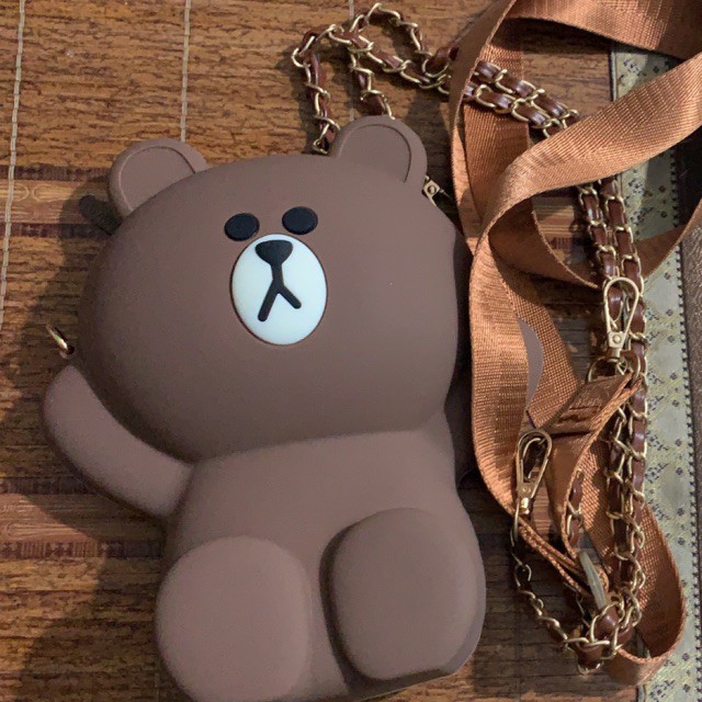 Túi gấu brow đeo chéo