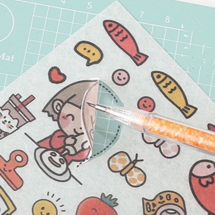 Đồ cắt giấy thủ công thiết kế hình bút dễ cầm với màu sắc bắt mắt