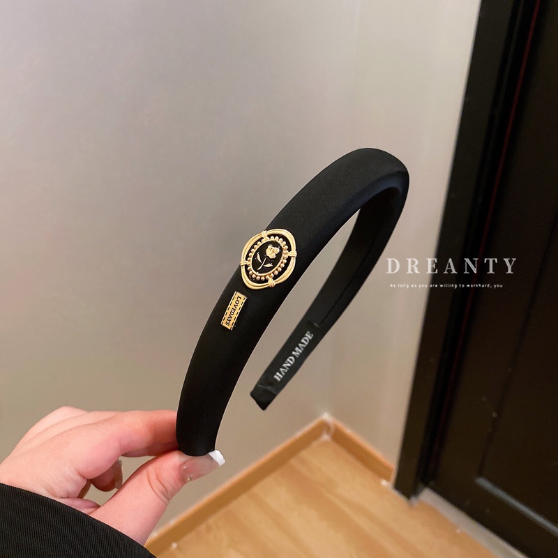 Băng Đô Cài Tóc Bằng Vải Xốp Đính Ngọc Trai Hình Đầu Lâu Phong Cách Pháp Cổ Điển