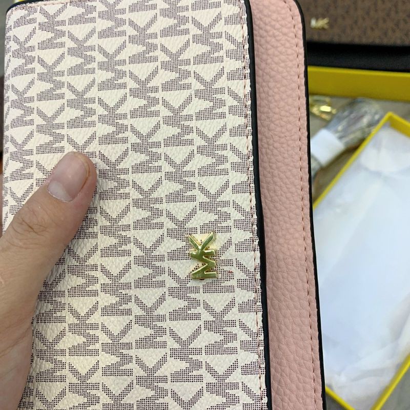 MÃ Sp T024, TÚI CLUTCH NẮP GẬP MIX MÀU SZ 18CM