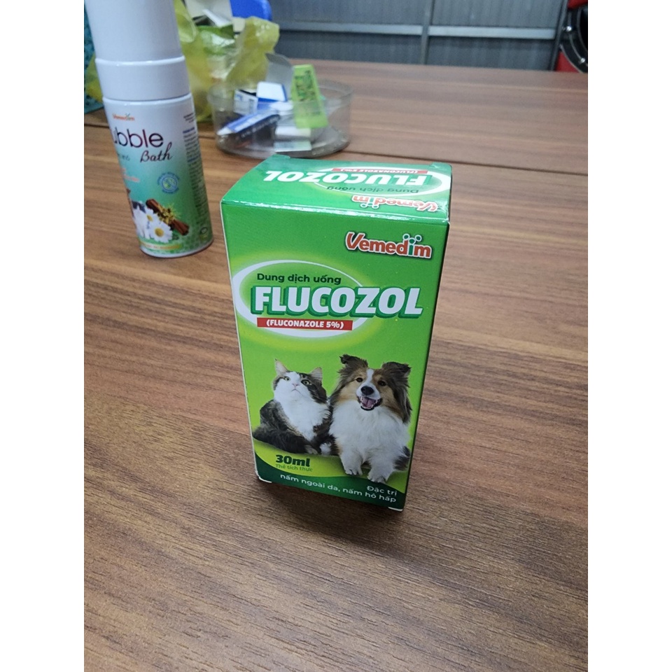 Thuốc chữa nấm cho chó mèo Flucozol Vemedim, Dung dịch uống chữa nấm ngoài da và nấm hô hấp - 30ML