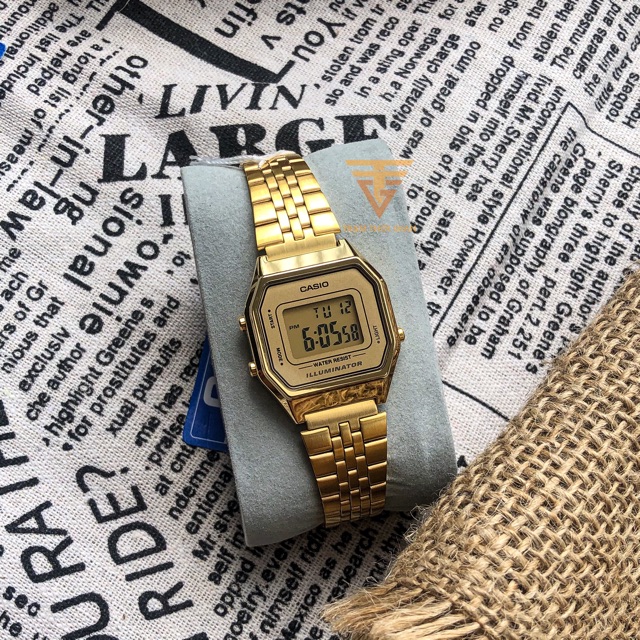 Đồng hồ nữ Vintage Casio LA680 - Kích thước vỏ : 33,5×28,6×8,6mm